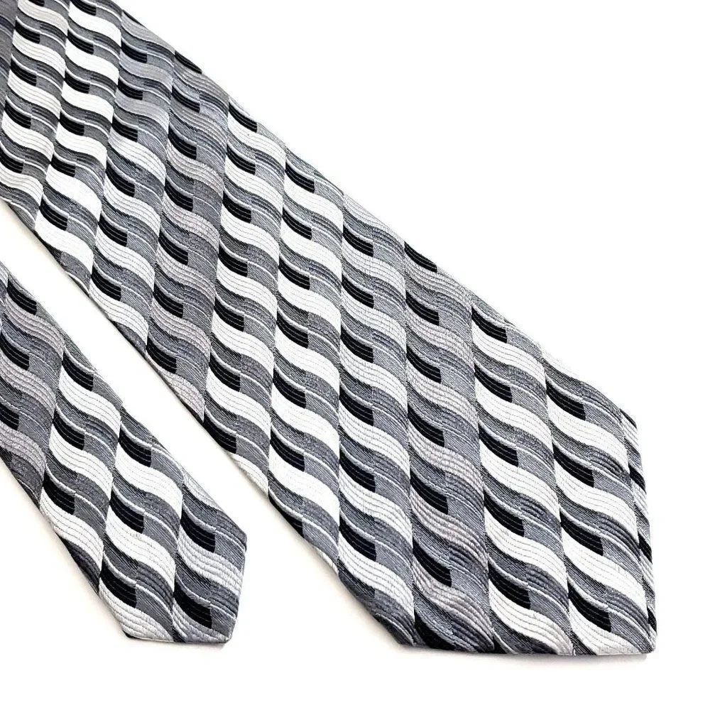 Pronto Uomo Gray Woven Geometric Long‎ Wide Silk Tie